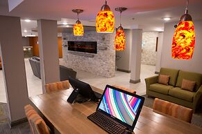 Holiday Inn Express & Suites Fredericton by IHG