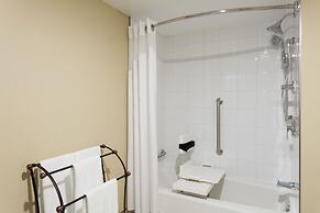Holiday Inn Express & Suites Fredericton by IHG