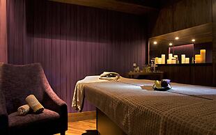 Lochside House Hotel & Spa