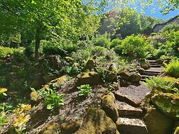 Mansfield House Hotel