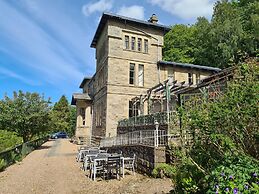 Mansfield House Hotel