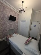 Harry's Hotel