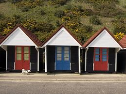 Denewood Hotel - Guest Accomodation