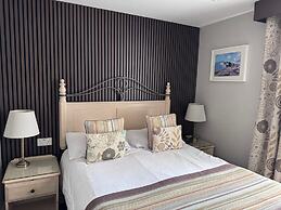 Camelia Hotel