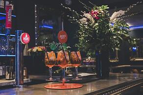 Camelia Hotel