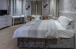 High Bank Hotel