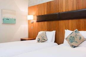 Ramada by Wyndham Cheltenham