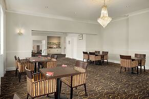 Ramada by Wyndham Cheltenham