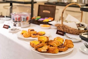 Ramada by Wyndham Cheltenham