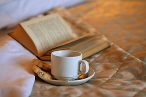 The Gaskell Arms Hotel