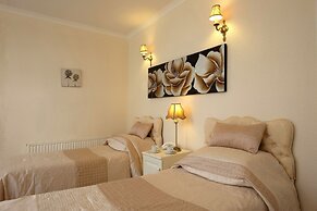 The Gaskell Arms Hotel