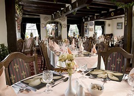 The Gaskell Arms Hotel