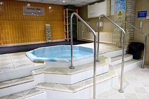 Riviera Hotel & Holiday Apartments