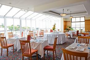 Riviera Hotel & Holiday Apartments