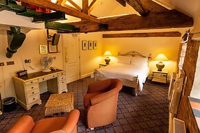 Donington Park Farmhouse Hotel