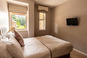 Donington Park Farmhouse Hotel