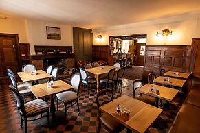 Donington Park Farmhouse Hotel