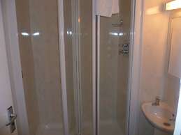 Ansteys Lea Guest House