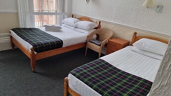 The Hampton Court Guesthouse