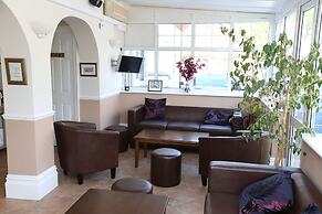 The Corner House Hotel Gatwick