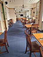Scarisbrick Hotel
