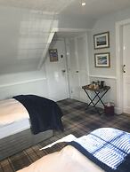 Meadhon House