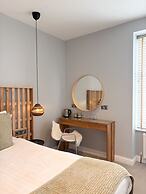 Housel Bay Hotel