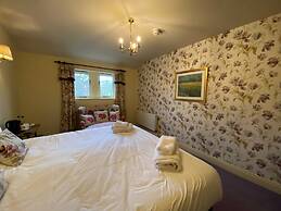 Red Lion Hotel and Manor House