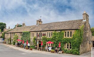 Red Lion Hotel and Manor House