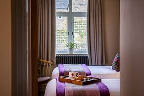 Red Lion Hotel and Manor House