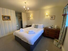 Red Lion Hotel and Manor House