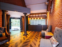 The Royal Toby Hotel