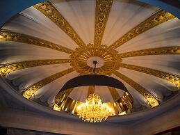 The Royal Toby Hotel