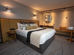 The Royal Toby Hotel