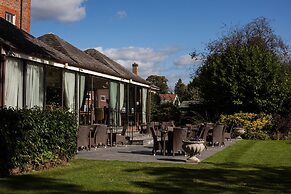 The Riverside House Hotel