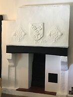 Castle of Comfort Hotel & Restaurant
