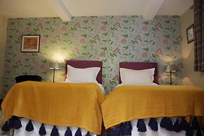 The Heather Glen Country House