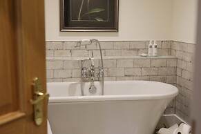 The Heather Glen Country House