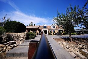 The Chesterton Hotel