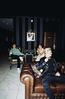 The Chesterton Hotel