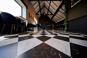 The Chesterton Hotel