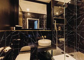 The Chesterton Hotel