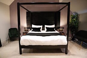 The Chesterton Hotel