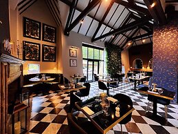 The Chesterton Hotel