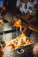 The Chesterton Hotel