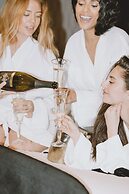 The Chesterton Hotel