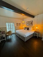 The Woolpack Hotel
