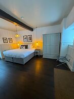 The Woolpack Hotel