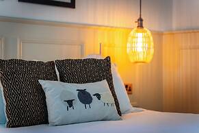 The Woolpack Hotel