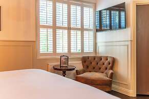 The Woolpack Hotel